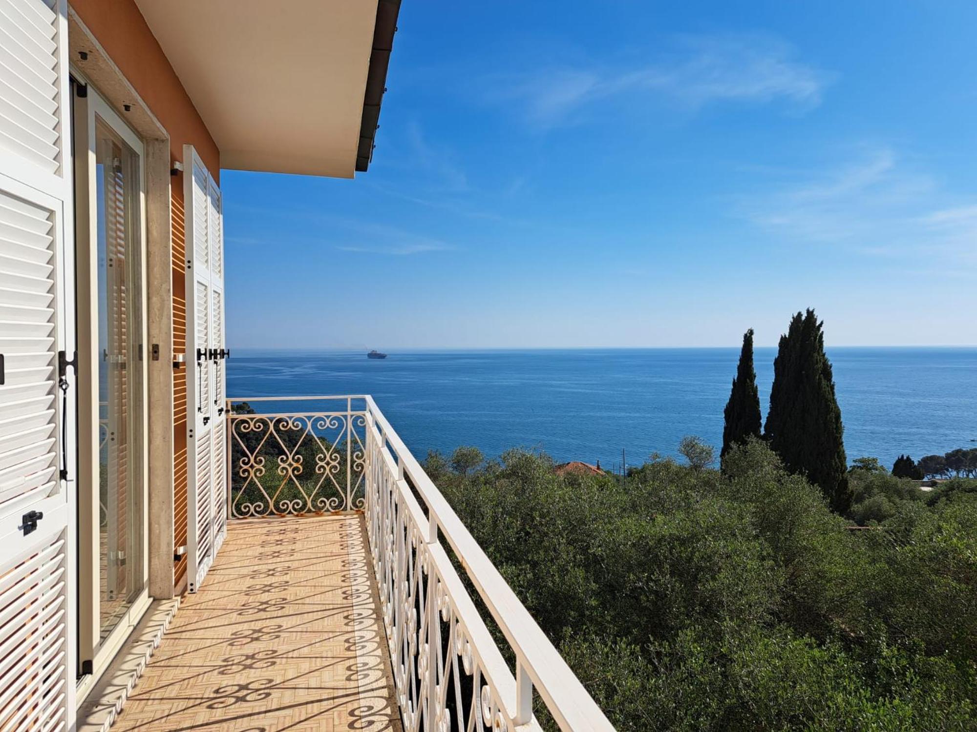 Villa Degli Ulivi - Free Parking 莱里奇 外观 照片